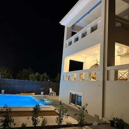 Villa Exclusive With Pool Kato Assos